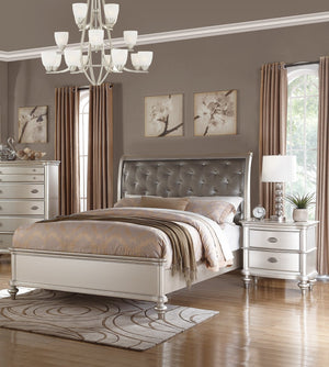 English Elm Silver Glamorous Faux Leather 3pc Queen Bedroom Set with Tufted Crystal Headboard and Nailtrim Champagne,Silver 84 L x 42 W x 8 H B011S01839