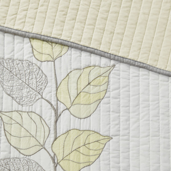 English Elm 6 Piece Embroidered Yellow Reversible Quilt Set Full/Queen with 3 Decorative Pillows Soft Microfiber B03597620