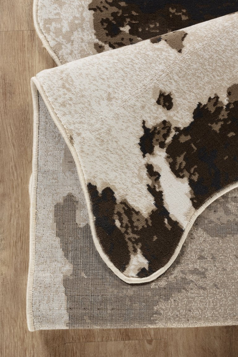 English Elm Hide Durable Brown And Ivory 5 Ft. X 7 Ft. Area Rug – Timeless Low-Pile Design For High-Traffic Spaces B186P316847