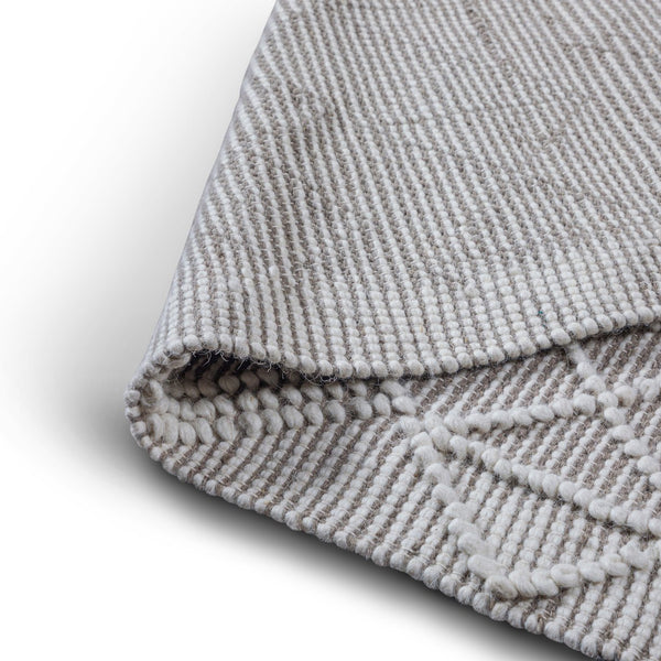 English Elm Orton 6 x 9 Area Rug Ivory Taupe Handwoven Wool Blend Geometric Pattern with Hand-Knotted Fringe B136P188393