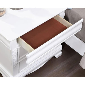 English Elm Classic White Nightstand with 2 Drawers, Solid Wood Accent, Nickel Pulls, Felt Lined Drawer, USB Port B011P230000