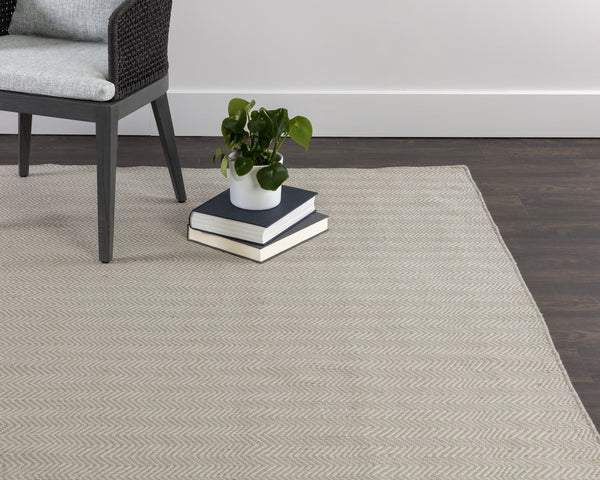 Sunpan Cusco Hand-Woven Rug - Stylish Zigzag Design, Sustainable PET Yarn, Perfect for Indoor & Outdoor Spaces Oyster / Grey