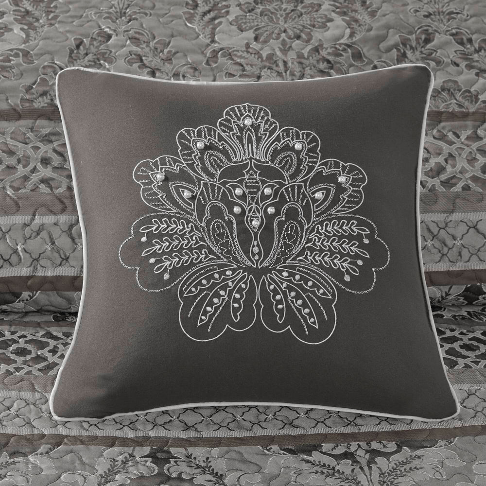 English Elm 5-piece Queen Jacquard Bedspread Set with Leaf Ironwork Motifs Shams and Throw Pillows B035P408228