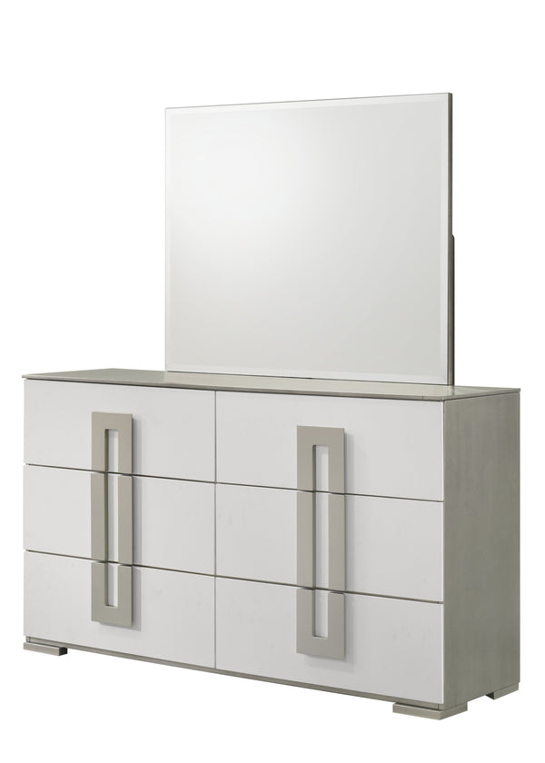 English Elm Olivia 4-Piece Queen Bedroom Set With Led Headboard: Modern White Wood Design For Stylish Storage B009S01377