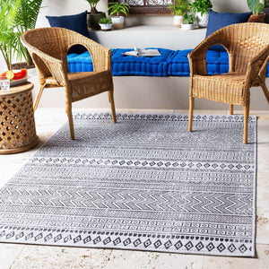 Livabliss Eagean Bohemian Flatweave Polypropylene Rug for Entryways Patios and High Traffic Zones Black, White 2' x 2'11" EAG2345-23