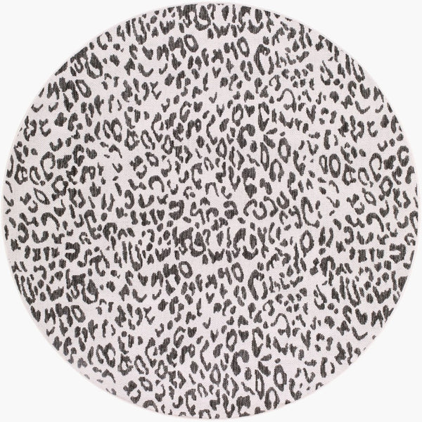 Livabliss Eagean Flatweave Polypropylene Indoor Outdoor Rug for Entryways and Compact Spaces Black, White 5'3" x 5'3" EAG2354-53RD