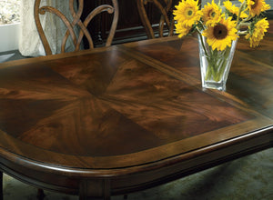 Hooker Furniture Leesburg Oval Mahogany Leg Table With Two 18" Leaves, Distressed Veneers & Seats Up To 8 Guests 5381-75200