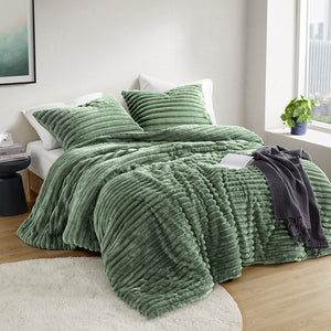 JLA Home Intelligent Design - Fluffy Plush Ribbed Comforter Set with 300gsm Loft, Oeko‑Tex Certified, Ready‑to‑Use Cozy Layering Green AM10-0281