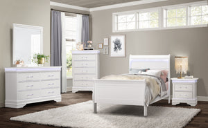 English Elm CHARLSTON Solid Wood 5-Drawer Chest with Built-In LED Lighting, Spacious Transitional Bedroom Storage White 35.63 L x 19.49 W x 52.17 H B201P215710