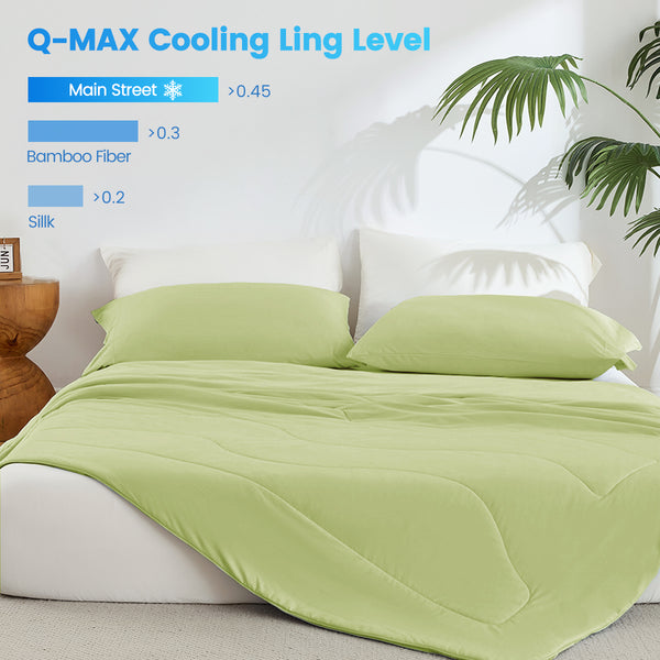 JLA Home Main Street - Cooling breathable comforter with lightweight 170gsm nylon-spandex blend for year-round temperature control Sage OLX10-0013