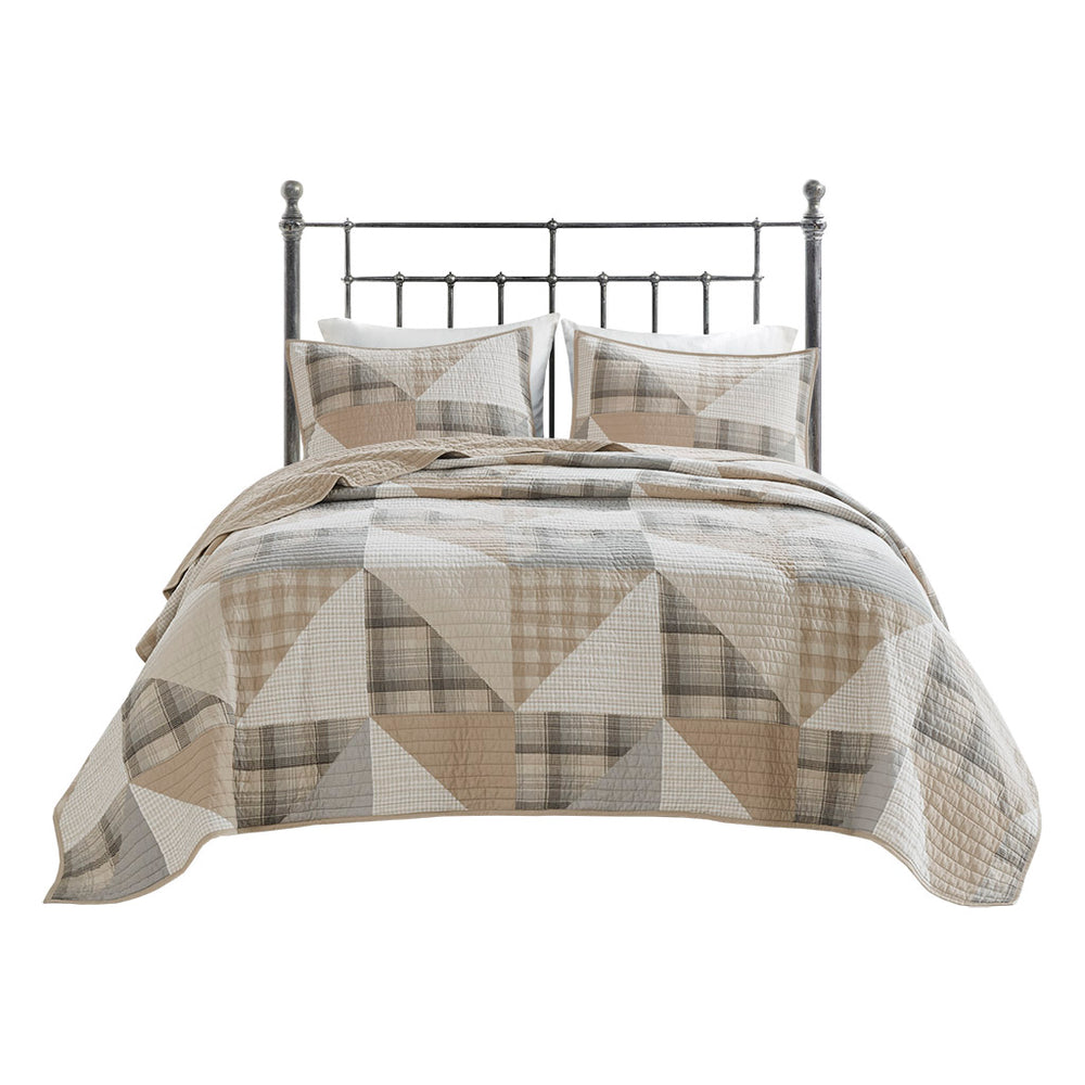 JLA Home Woolrich - Olsen Oversized Cotton Quilt Set with Cottage Geometric Patchwork, Reversible Solid Backing, Breathable Comfort 96 L x 110 W x 0.25H WR13-3905