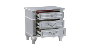 English Elm Mystic King 5Pc Bedroom Set With Led Upholstered Headboard, Silver Wood Finish & Crystal Accents B009S01671