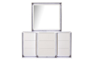 English Elm Fabio Contemporary Queen 4Pc Bedroom Set With Led Lighting, Diamond Accents, And White Finish B009S01581