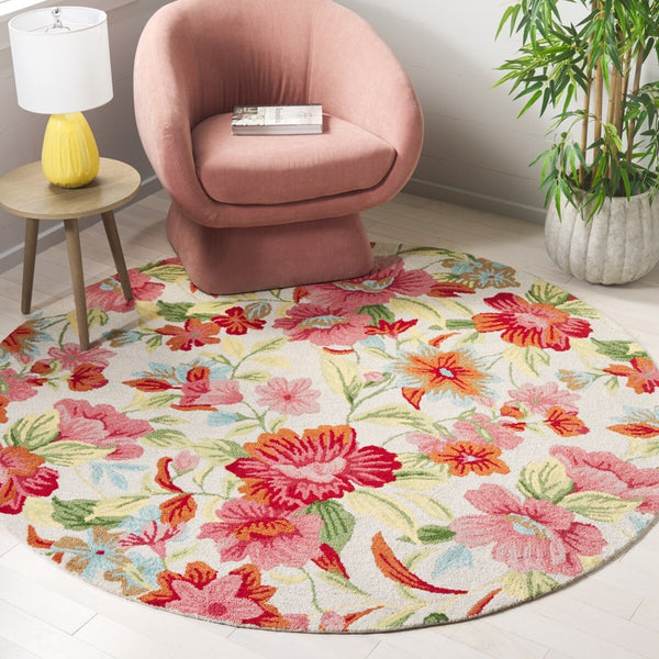 Safavieh Easy Care 302 Hand Tufted Floral Rug Ivory / Red 4' x 6'