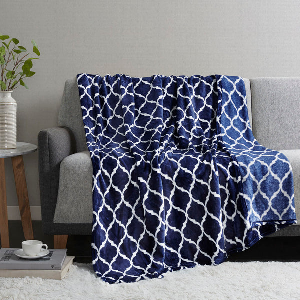 JLA Home Madison Park - Oversized Microlight Plush Throw with Ogee Pattern, Ultra-Lofty Lightweight Comfort, OEKO-TEX Certified Navy MP50-1731