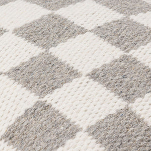 Surya Preethi Modern Accent Pillow - Luxurious Wool & Cotton, Handmade In India, 18"X18" Sophisticated Design Ivory Wool,Cotton,Cotton Eet001-2020d