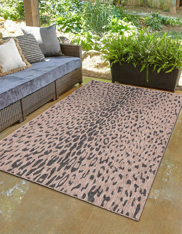 Unique Loom Outdoor Safari Samburu Machine Made Animal Print Rug Natural, Light Brown/Gray 7' 10" x 11' 0"