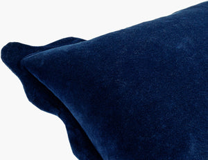 Surya Effervescent 18"L X 18"W Cotton Accent Pillow - Luxurious, Elegant, And Easy-to-maintain Home Decor Blue Cotton,Cotton Efc007-1818p