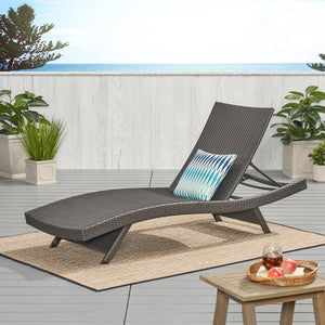 English Elm Christopher Knight Home® - Salem Pe Wicker Chaise Lounge - Stylish Grey Outdoor Seating With Weather-Resistant Comfort 52005.00GRY