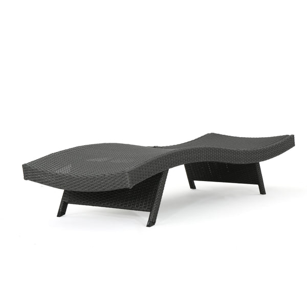 English Elm Christopher Knight Home® - Salem Pe Wicker Chaise Lounge - Stylish Grey Outdoor Seating With Weather-Resistant Comfort 52005.00GRY
