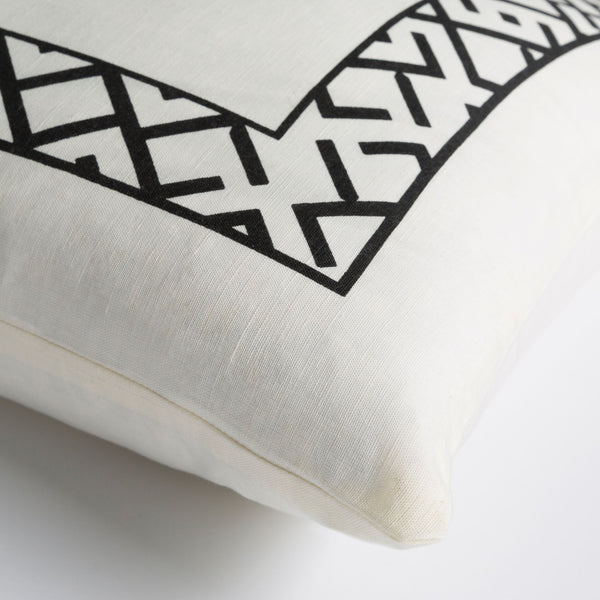 Surya Ethiopia Accent Pillow - 18" X 18" Cotton-linen Blend With Intricate Design For Stylish Home Decor Black Linen,Cotton,Linen,Cotton Etpa7226-1818