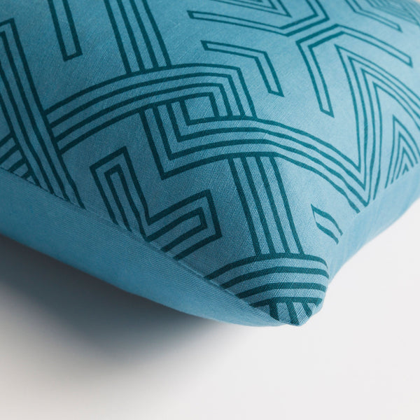 Surya Ethiopia Accent Pillow - 18" X 18" Cotton-linen Blend With Intricate Design For Stylish Home Decor Deep Teal Linen,Cotton,Linen,Cotton Etpa7236-1818p