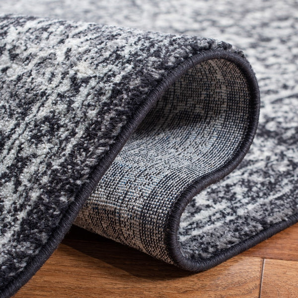 Safavieh Evoke 256 Power Loomed  Rug Black / Grey EVK256R-5SQ