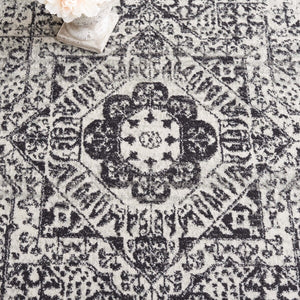 Safavieh Evoke 260 Power Loomed  Rug Ivory / Black EVK260T-4