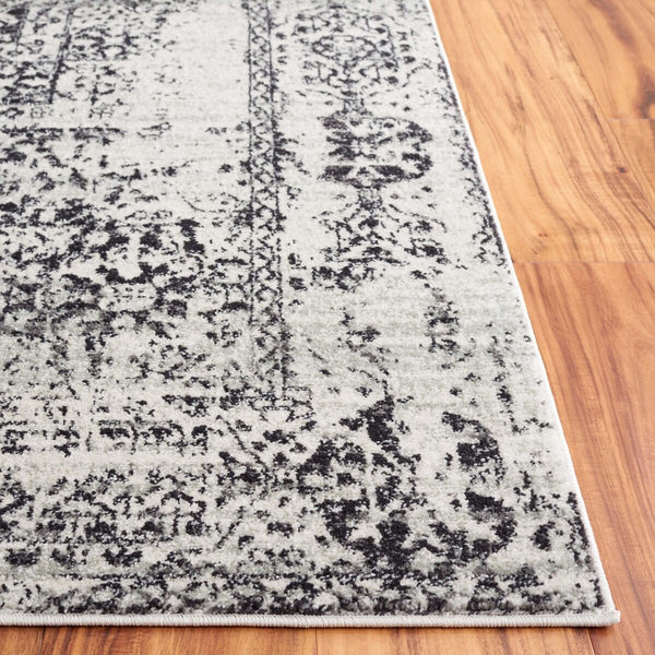Safavieh Evoke 260 Power Loomed  Rug Ivory / Black EVK260T-4
