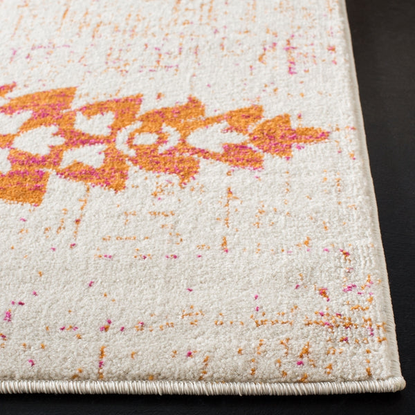 Safavieh Evoke 521 Power Loomed TRADITIONAL Rug Ivory / Gold EVK521R-3