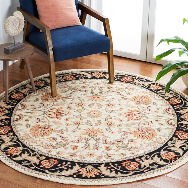 Safavieh Gentry Hand Hooked Polypropylene Rug Ivory / Black EZC101A-24