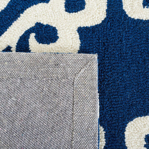 Safavieh Easy Care 416 Hand Hooked  Rug Navy / Ivory EZC416A-3