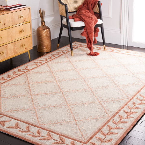 Safavieh Lattice Vine Hand Hooked  Rug Ivory / Beige EZC430C-3