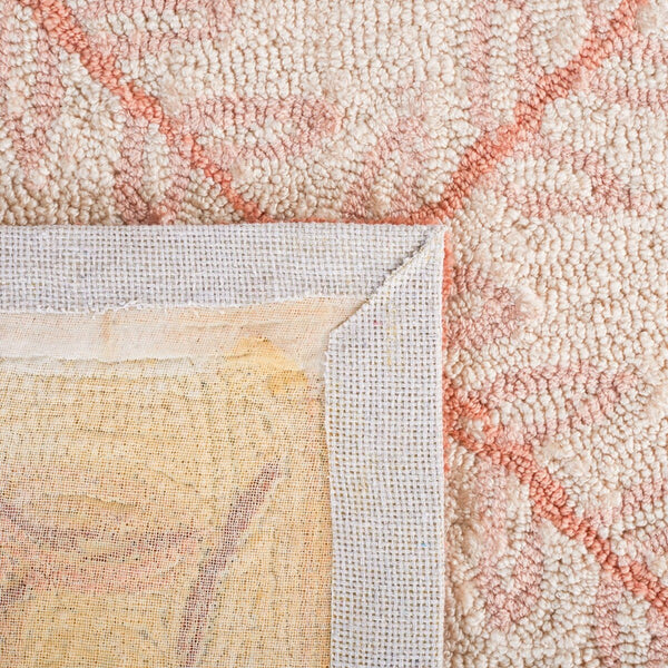 Safavieh Lattice Vine Hand Hooked  Rug Ivory / Beige EZC430C-3