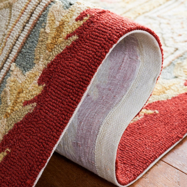 Safavieh Claiborne Hand Hooked Polypropylene Rug Ivory / Red EZC755A-3