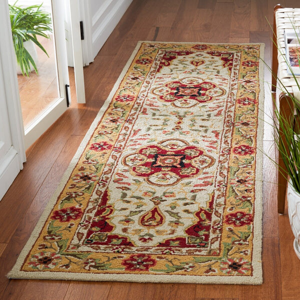 Safavieh Bridgport Easy Care Hand Hooked Polypropylene Rug Creme / Red EZC757F-3