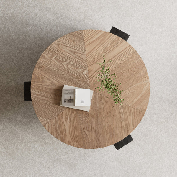 English Elm 33'' Round Coffee Table Parquet Veneer Flip Top Hidden Storage Wabi-sabi Living Room Matte Black,Natural Wood W1435P419318