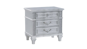 English Elm Mystic King 5Pc Bedroom Set With Led Upholstered Headboard, Silver Wood Finish & Crystal Accents B009S01671