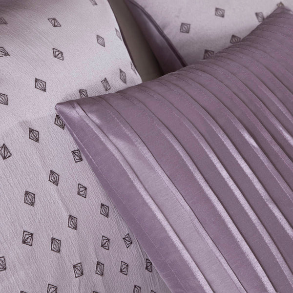JLA Home Madison Park - 6 Jacquard Duvet Cover Set with Ombre Sequin-Like Texture, 6-Piece Contemporary Glam Bedding Ensemble Purple MP12-3054