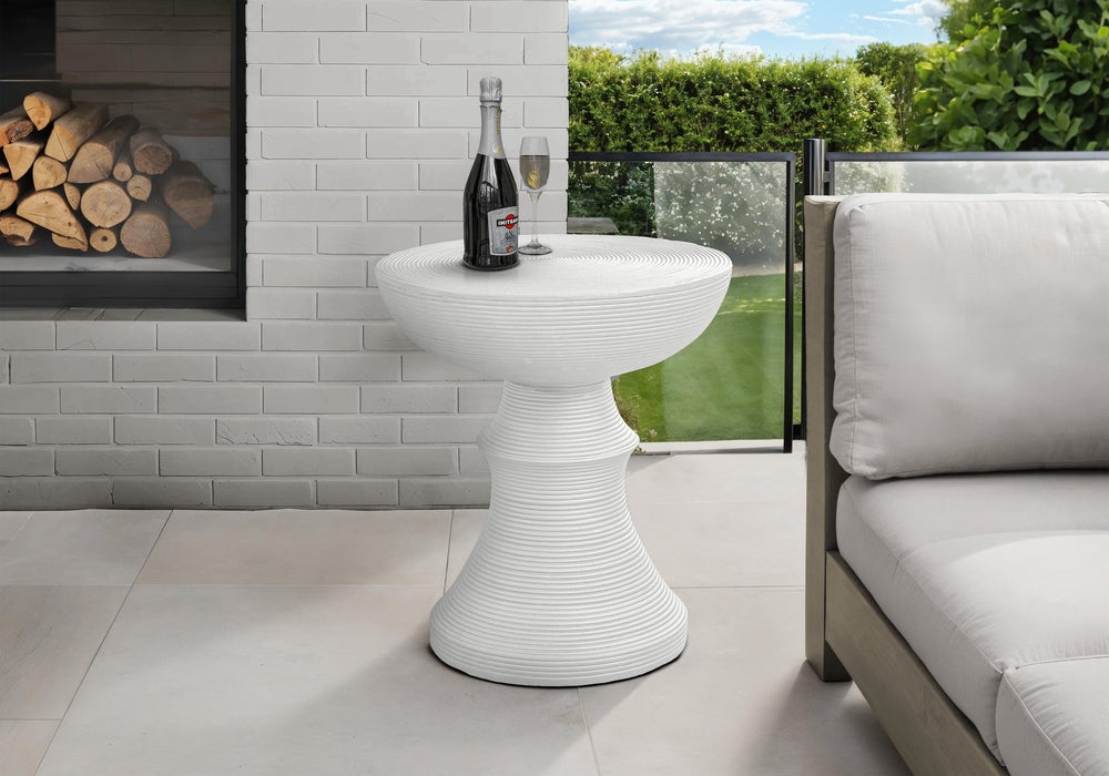 English Elm Accent Round Side Table Ribbed Sculptural White Magnesium Oxide for Patio or Bedroom B2710P461679