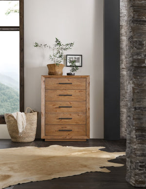 Hooker Furniture Big Sky Five Drawer Chest Vintage Natural Pecky Hickory Dresser With Cedar Lined Drawer, Self-Closing Pulls (96) 6700-90010-80