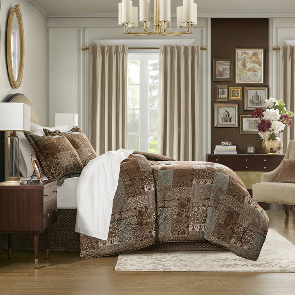 English Elm 4 Piece Comforter Set Cal King Patchwork Jacquard Chenille Warm Elegant Textured Bedding Ensemble Multicolor 21.25 L x 22.5 W x 12 H B035P148265