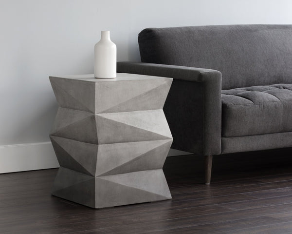 Sunpan NIRAN Modern End Table with Hand-Sprayed Ombré Finish - Versatile Accent for Any Space 103223