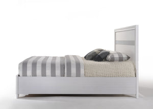English Elm Naima Queen Storage Bed with Low-Profile Frame, 2 Drawers, Dovetail Construction & Sparkle Trim White 29 L x 21 W x 13 H B2726S00434