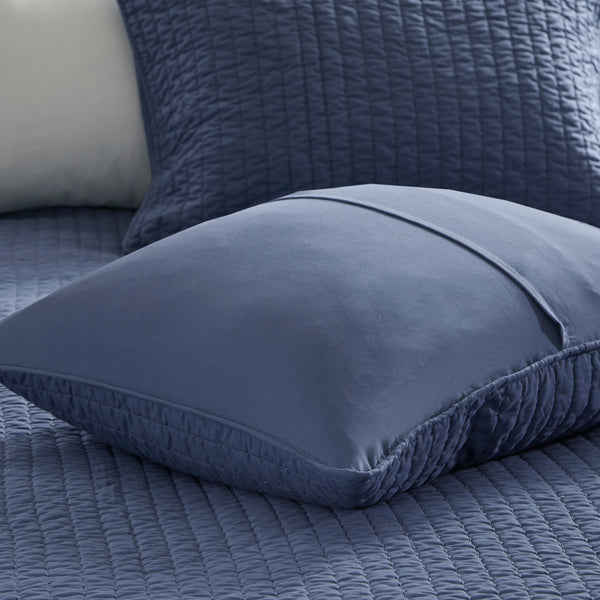 English Elm 3 Piece Quilt Set Keaton Reversible Brushed Microfiber Full/Queen with Antimicrobial Freshness Protection Navy 15.35 L x 17.72 W x 6.3 H B035129034