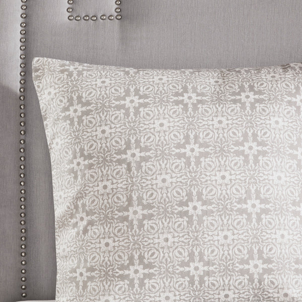 English Elm 6 Piece Madison Park Malia Embroidered Cotton Reversible Comforter Set Ivory/Grey Full/Queen — Shabby Chic Elegance, Machine Washable B035128872