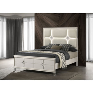 English Elm Gwendolyn Ivory Boucle Queen Bed with Led Star Headboard and Turned Feet B062S01620