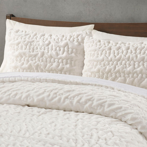 JLA Home Madison Park - Ruched Faux Fur Comforter Set with Hypoallergenic Down Alternative, OEKO‑TEX Certified Luxury Touch Ivory MP10-8082