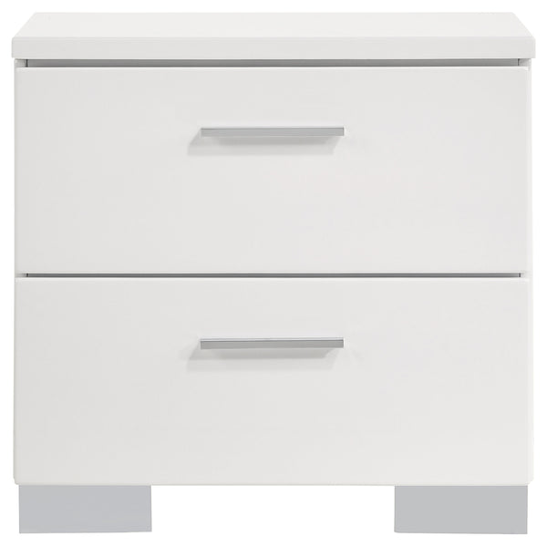 English Elm Dulcey White High Gloss 4-Piece Queen Bedroom Set With Led Lighting & Faux Leather Accents B062S01333