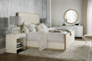 Hooker Furniture Cascade Transitional California King Sleigh Bed With Glazed Burlap Finish And Taupe Oak Trim, Elegant Resort-Inspired Silhouette Whites/Creams/Beiges 6120-90460-05